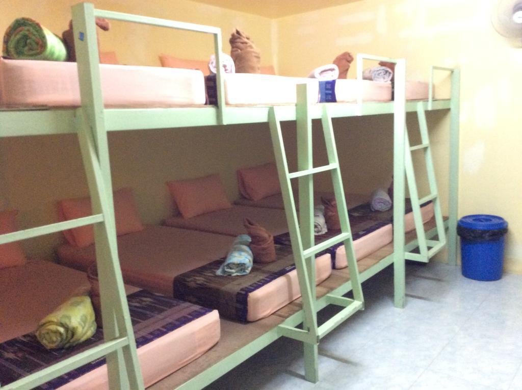 Maddy'S Hostel Ko Pha Ngan Exterior photo