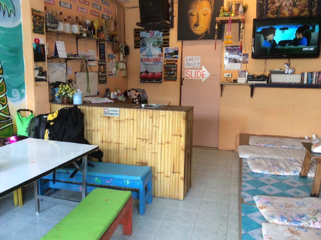 Maddy'S Hostel Ko Pha Ngan Exterior photo